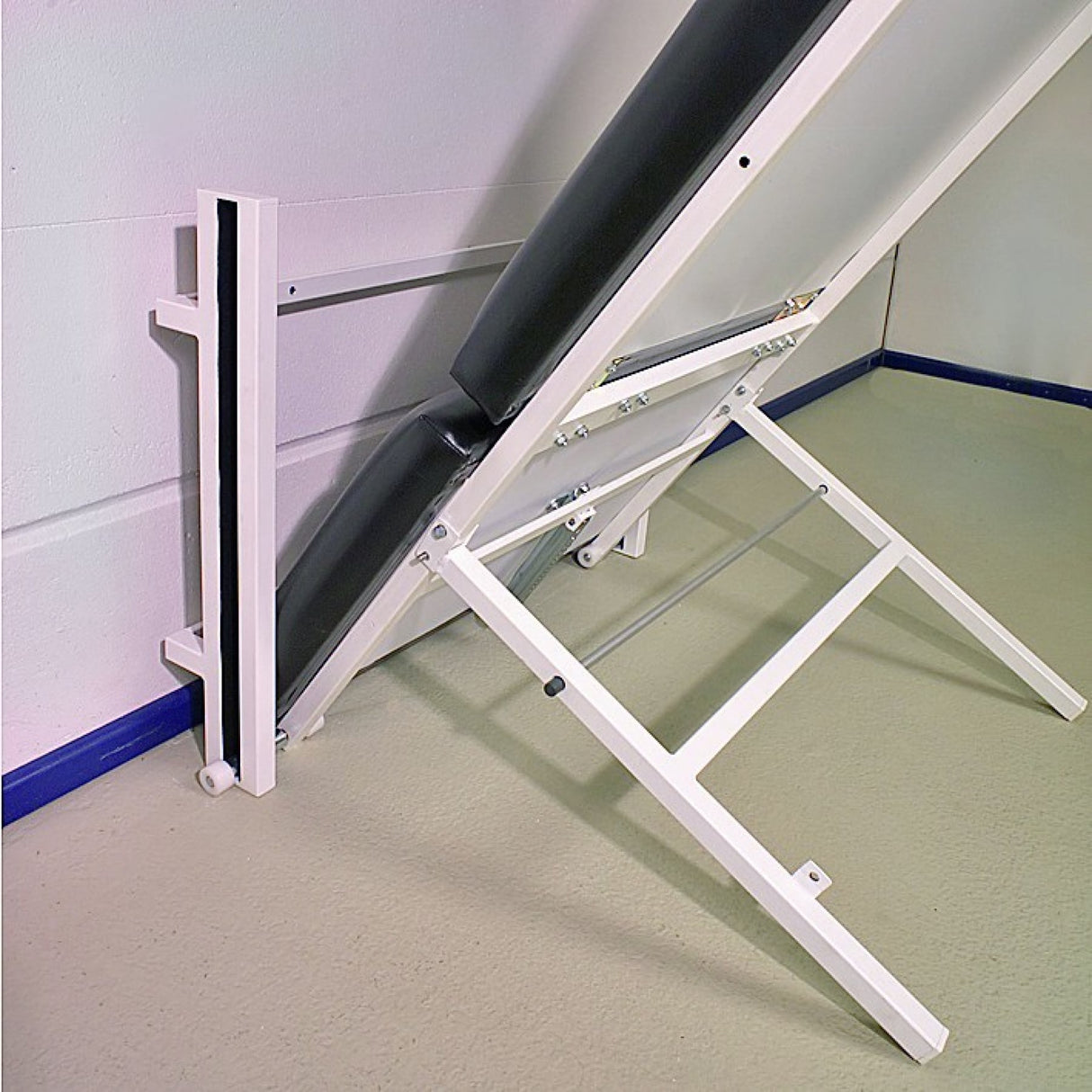 Söhngen Wandklapp-Ruheraumliege, Liegefläche 200 x 70 cm – Ansicht 3