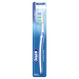 Oral-B Classic Care 35M Zahnbürste, wellenförmiges Borstenprofil, ergonomisches Handstück
