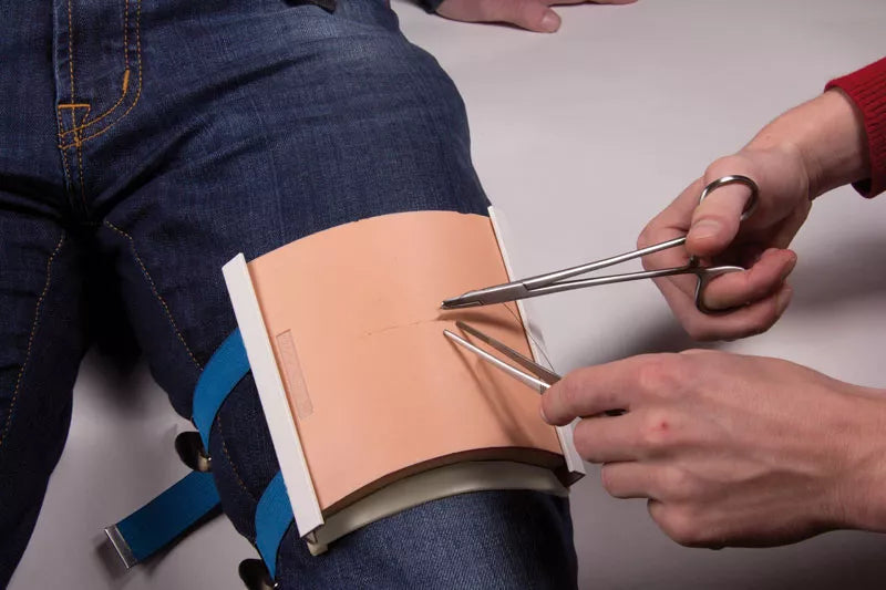 Erler-Zimmer Hautnaht Pad Halter für Simulationspatienten