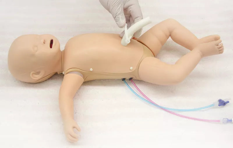 Erler-Zimmer Erweiterte Neugeborenen Pflege- und Notfallpuppe „Plus II“